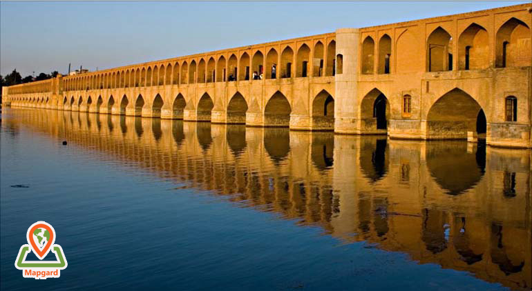 پل سی و سه چشمه پل سی و سه چشمه