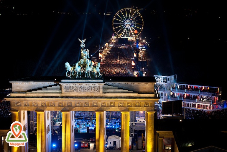 مراسم در محل دروازه براندنبرگ (Brandenburg Gate)