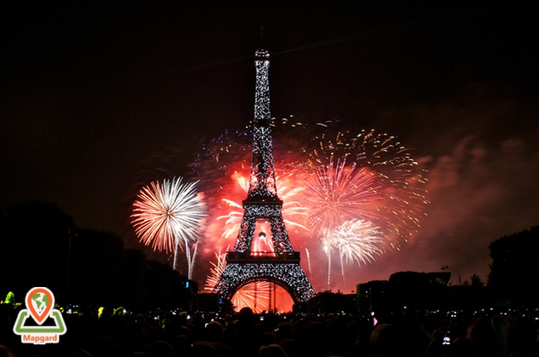 فستیوال روز باستیل فستیوال روز باستیل