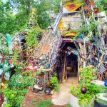 کلیسای جامع جانک (Cathedral of Junk) | کلیسایی از ضایعات و مواد بازیافت!