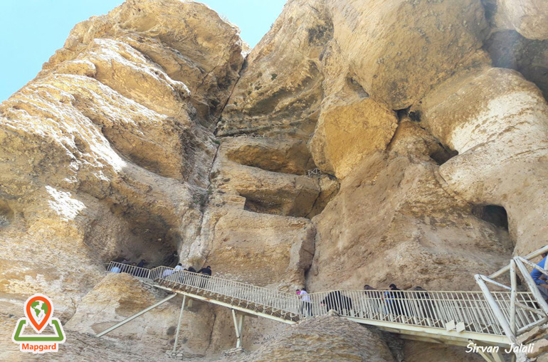 پله های غار کرفتو پله های غار کرفتو