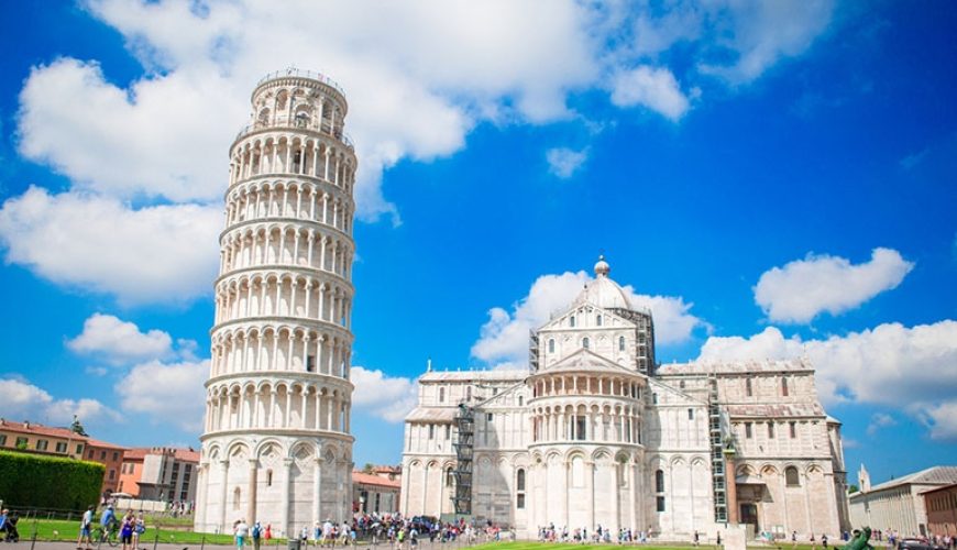 برج کج پیزا (Leaning Tower of Pisa)