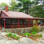 خانه کاغذی (Paper House) | خانه ای از روزنامه در ماساچوست