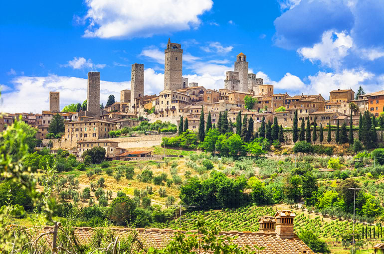 22) سن جیمینیانو (San Gimignano)