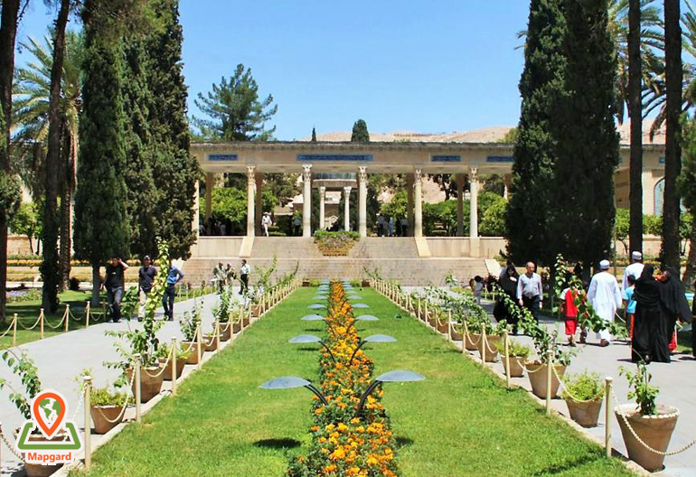 بخش ورودی آرامگاه حافظ بخش ورودی آرامگاه حافظ