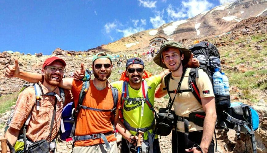 گزارش صعود به قله دماوند از جبهه جنوبی (روز اول)